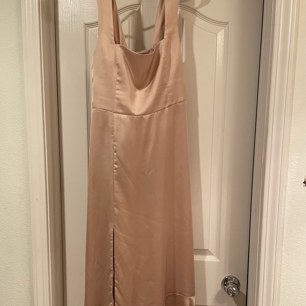 Show me your Mumu Claire Midi Dress